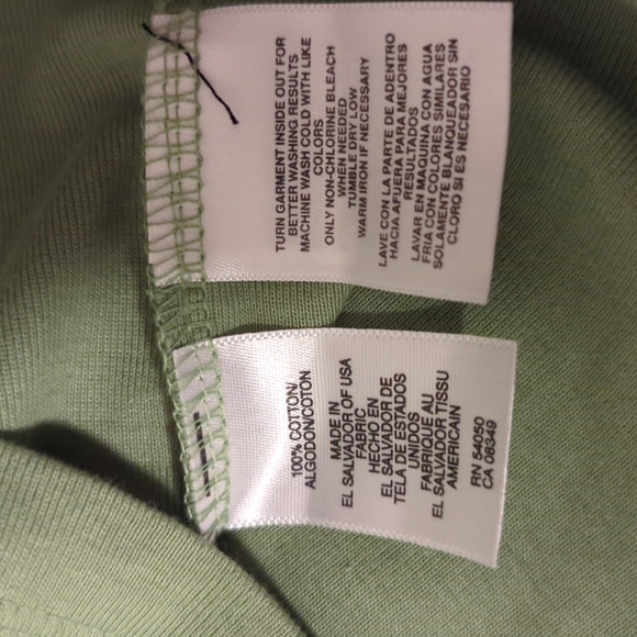 2/$10 Jones New York Sport turtleneck - Picture 3 of 3